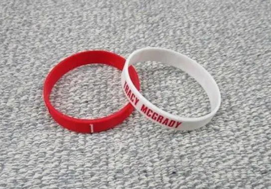 硅膠牙膠硅膠腕帶弄臟了怎樣清洗？