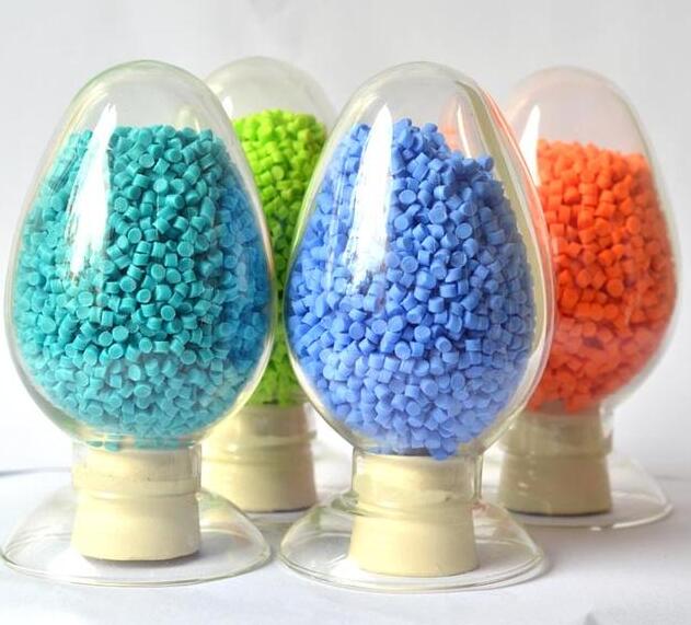 成人用品用TPE材料好還是硅膠材料好呢？