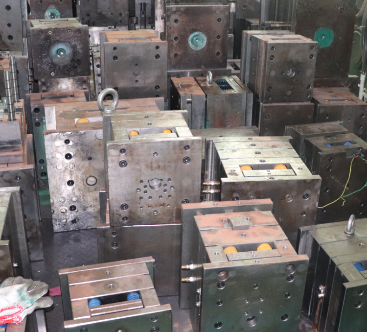 硅膠制品為什么要先開樣品模具？